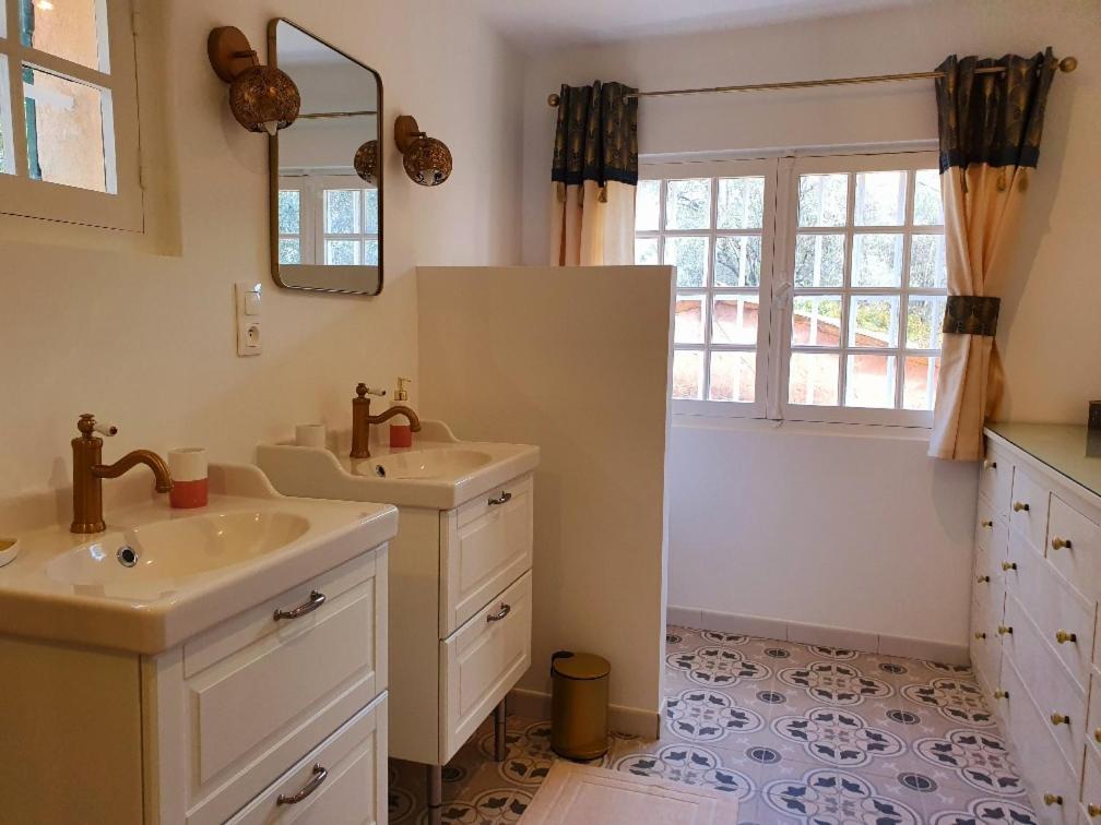 Apartment Picasso In Large Park With Heated Pool Chateauneuf-Grasse Buitenkant foto